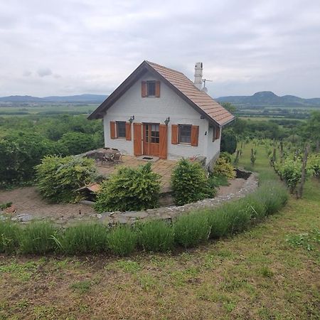 Sárkányles Vendégház Kisapati Extérieur photo
