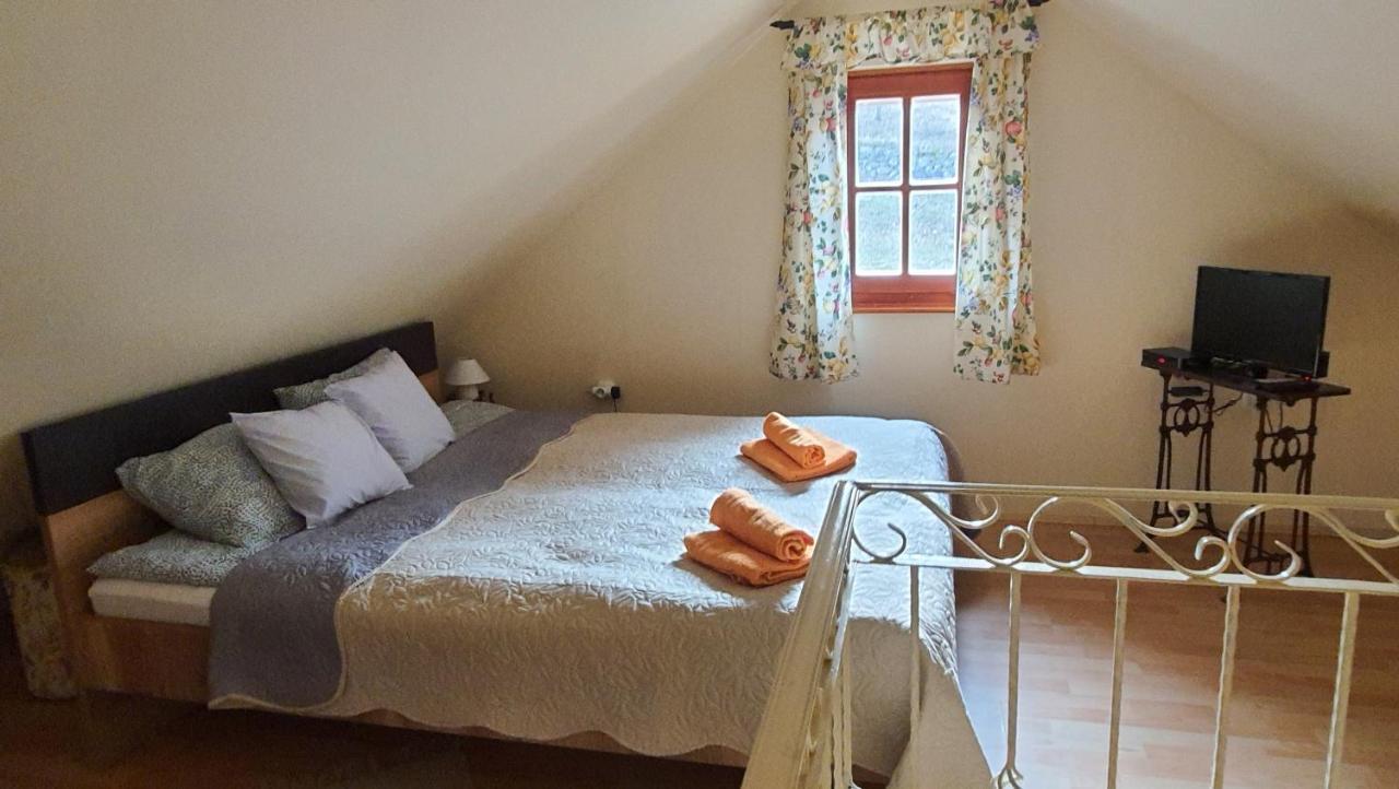 Sárkányles Vendégház Kisapati Extérieur photo